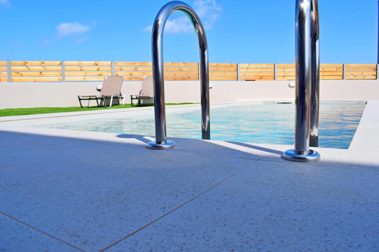 Balos Residence Private Pool Seafront Seaview Киссамос Экстерьер фото